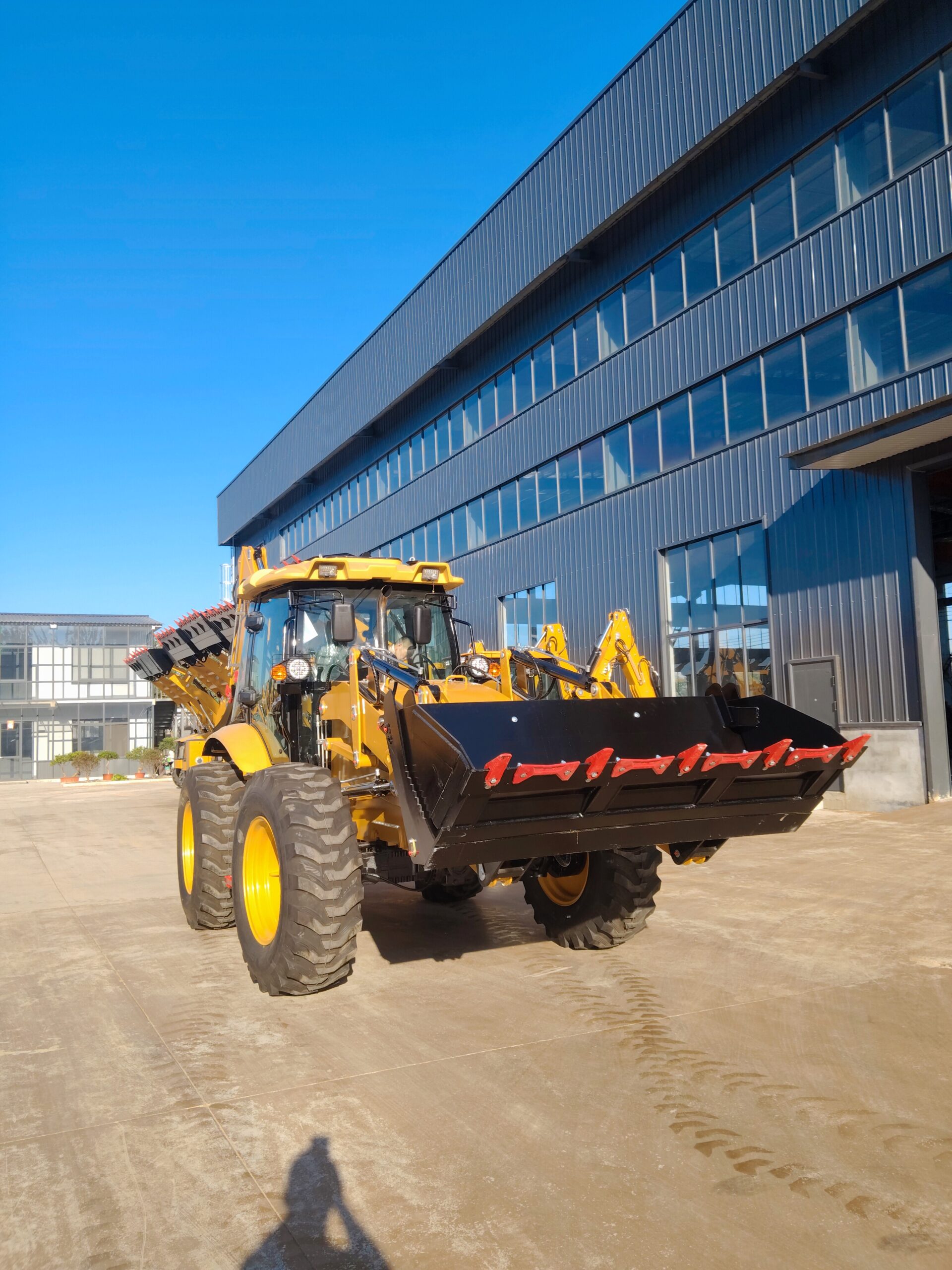 RB388 Luxury Backhoe Loader view 2