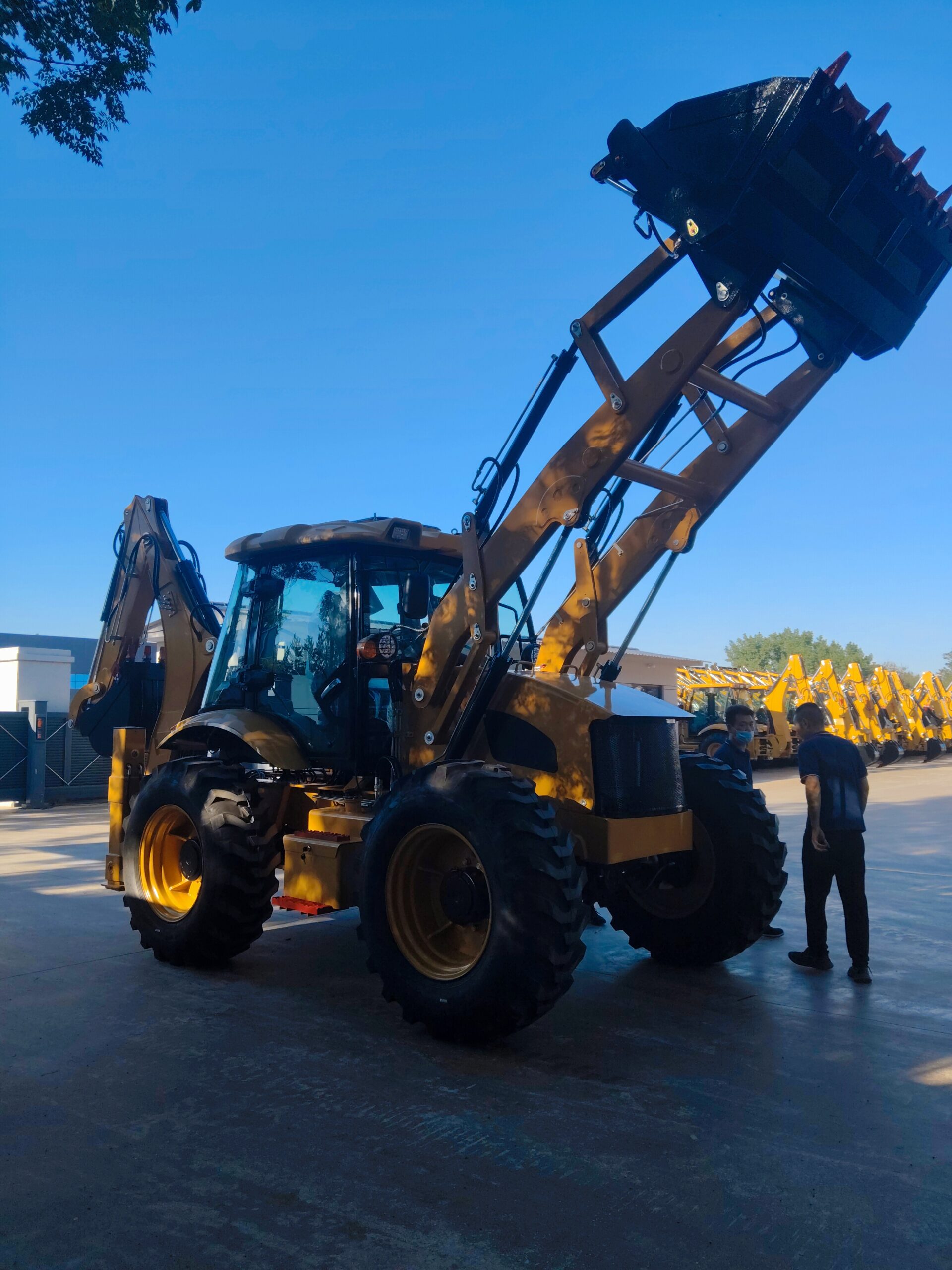 RB388 Luxury Backhoe Loader view 6