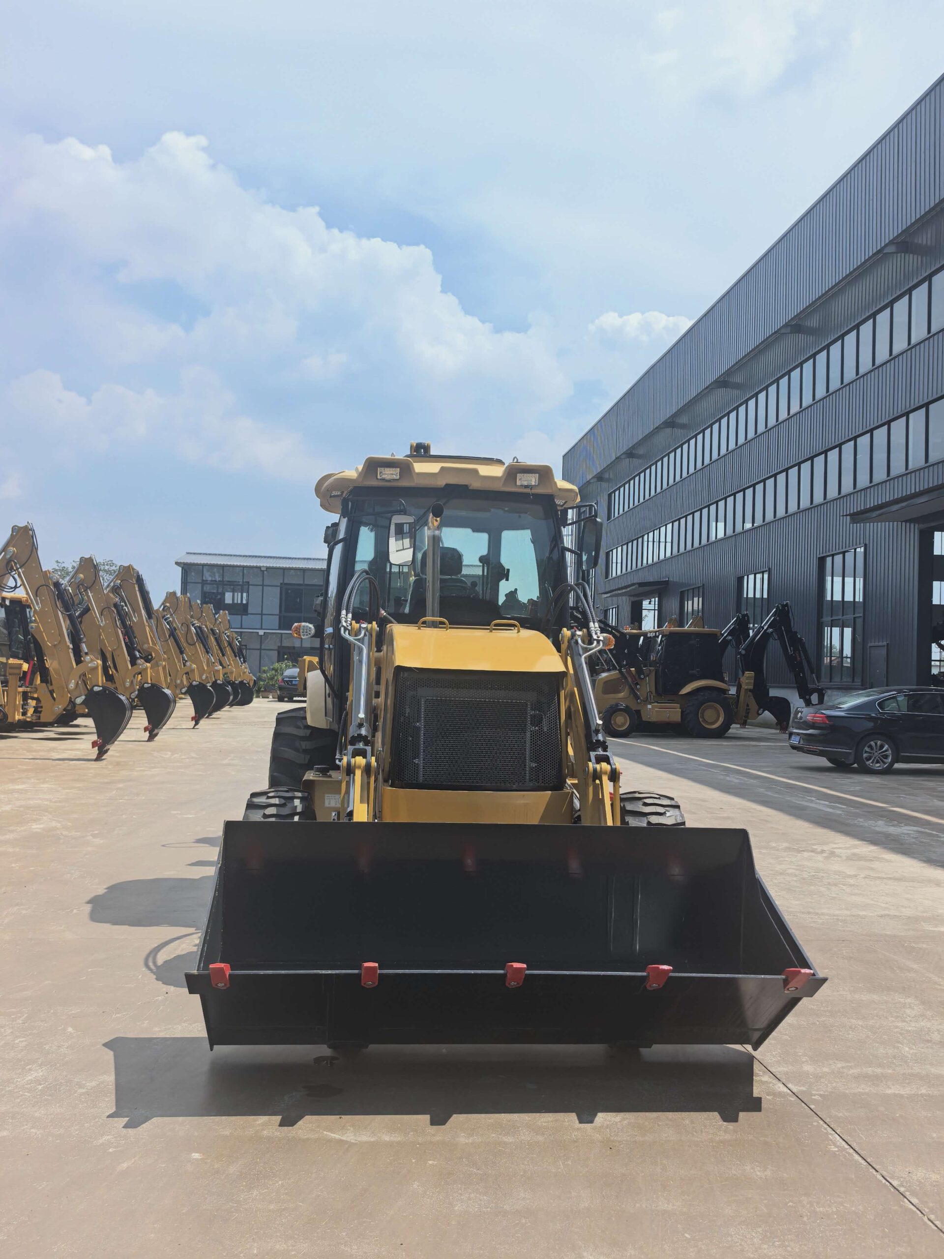 RB420F Backhoe Loader view 8